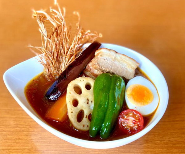 豚角煮と野菜 スープカレー